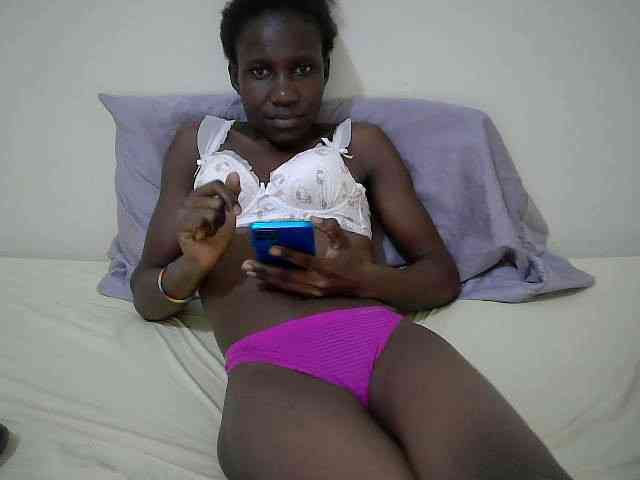 Sweetbaibe webcam