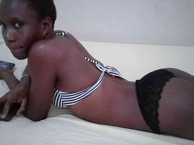 Sweetbaibe webcam