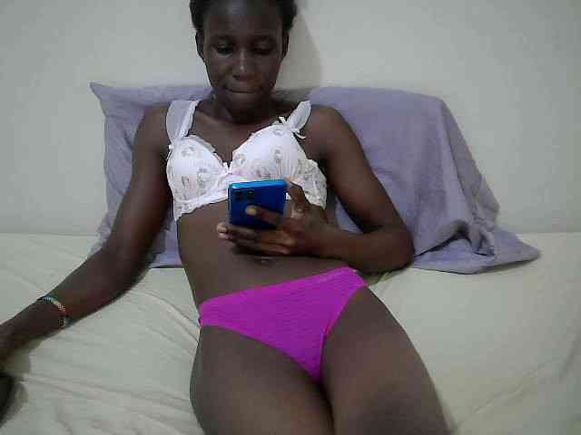 Sweetbaibe webcam