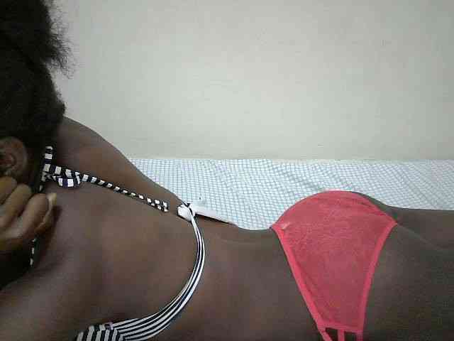 Sweetbaibe webcam