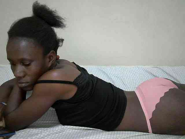Sweetbaibe webcam