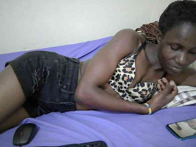 Sweetbaibe webcam