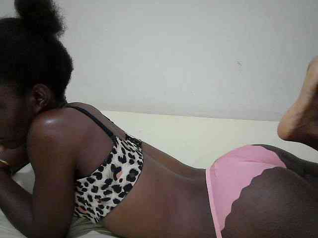 Sweetbaibe webcam