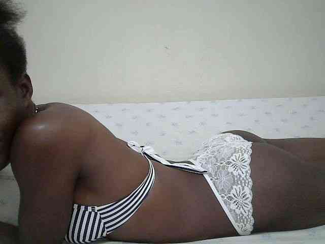 Sweetbaibe webcam