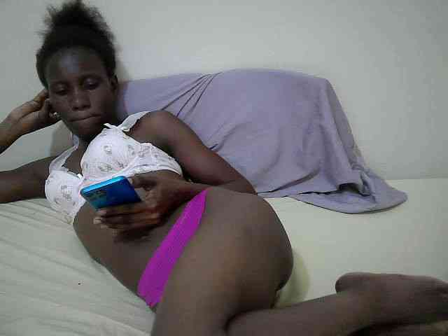 Sweetbaibe webcam