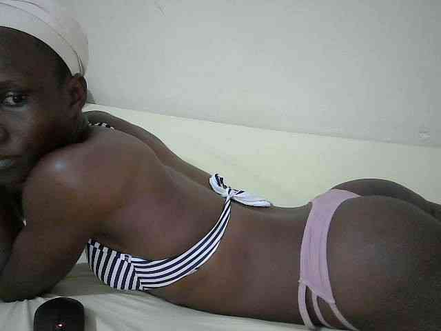Sweetbaibe webcam