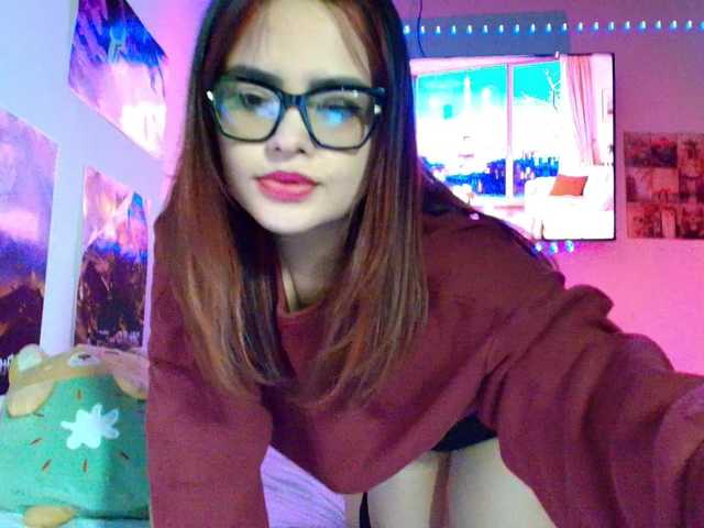 cherryvelvet's BongaCams show and profile