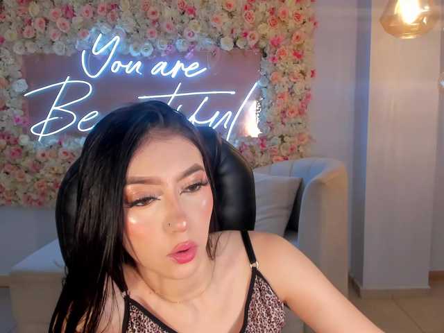 BriannaFox1's BongaCams show and profile