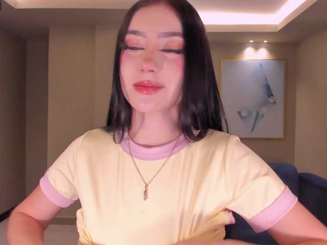 BriannaFox1's BongaCams show and profile