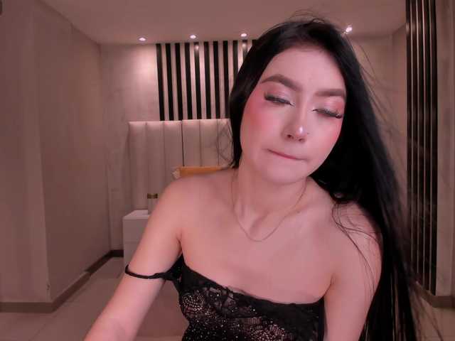 BriannaFox1's BongaCams show and profile