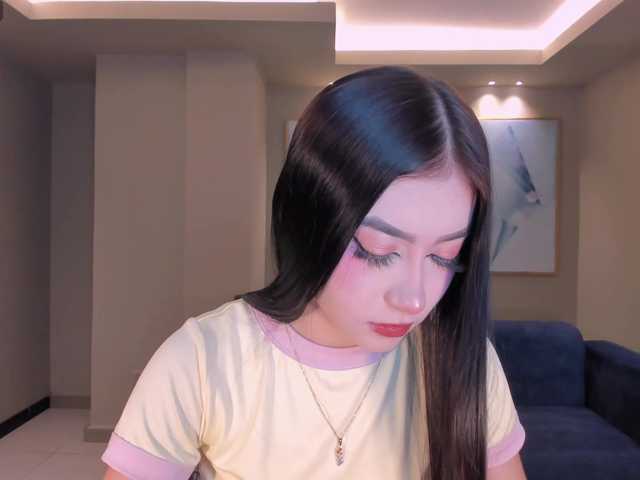 BriannaFox1's BongaCams show and profile