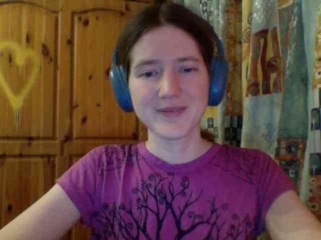 Purple-cat55 webcam