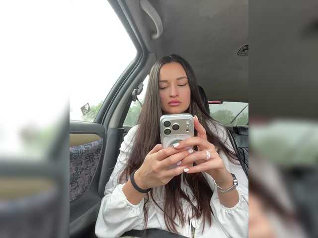 ALYA-01's BongaCams show and profile