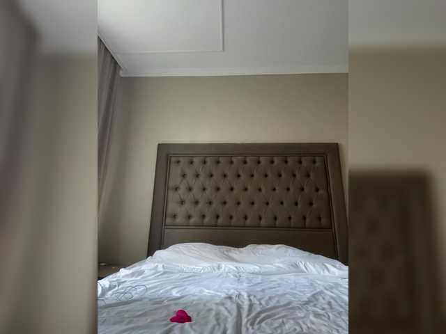 ALYA-01's BongaCams show and profile