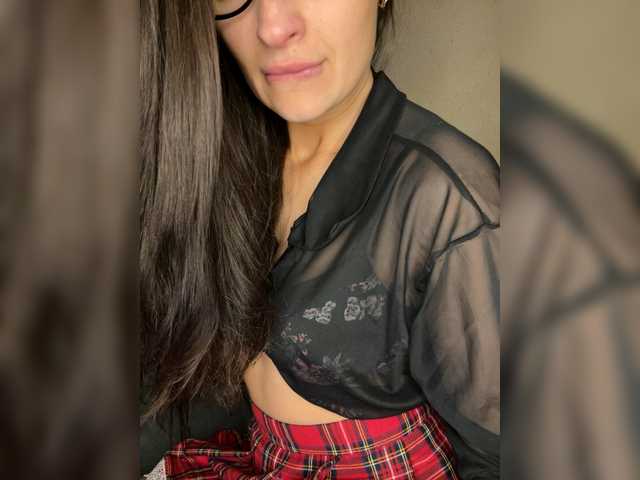 ALYA-01's BongaCams show and profile