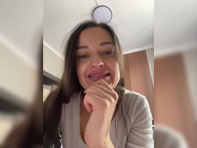 ALYA-01's BongaCams show and profile