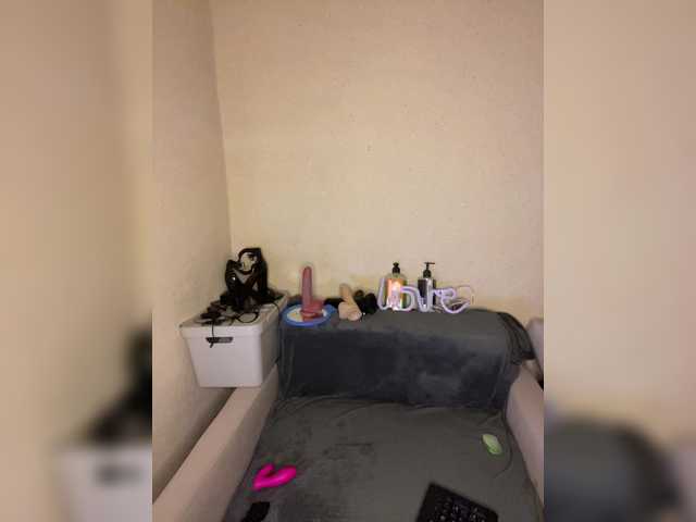 ALYA-01's BongaCams show and profile