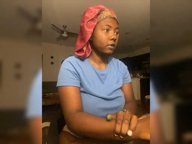 ximora212's BongaCams show and profile