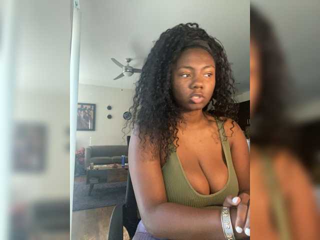 ximora212's BongaCams show and profile