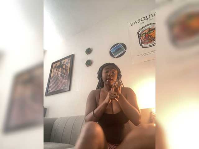 ximora212 – webcam model profile photo