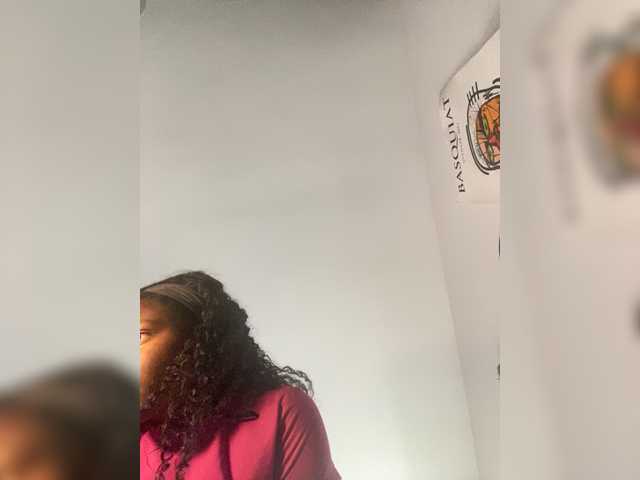 ximora212's BongaCams show and profile