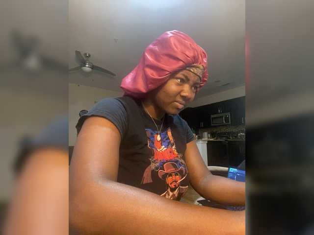 ximora212's BongaCams show and profile