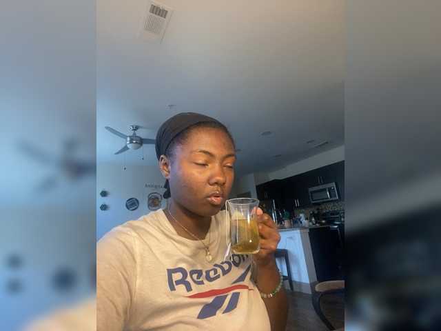 ximora212's BongaCams show and profile