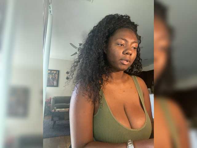 ximora212's BongaCams show and profile