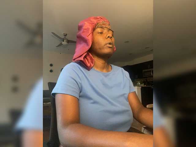 ximora212's BongaCams show and profile