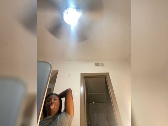 ximora212's BongaCams show and profile