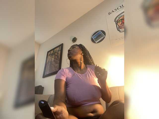 ximora212 – webcam model profile photo