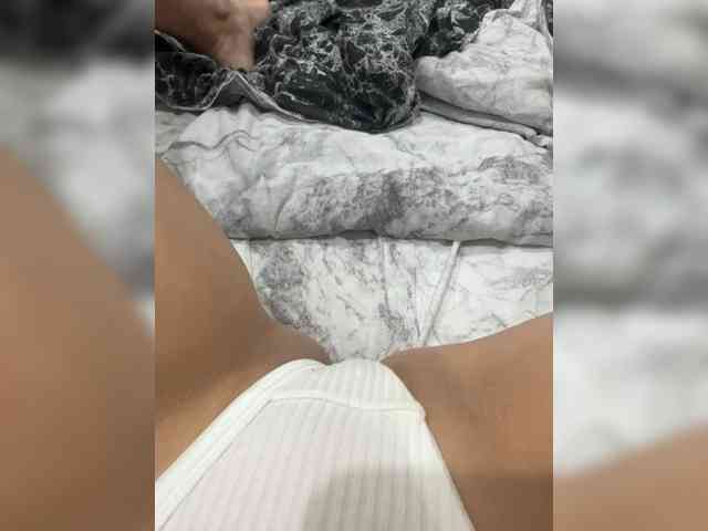 Jesexlove Live Webcam on BongaCams