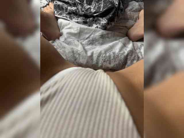 Jesexlove Live Webcam on BongaCams