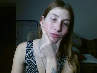 LunaVibe-V Porn Show