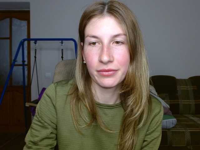 LunaVibe-V's BongaCams show and profile