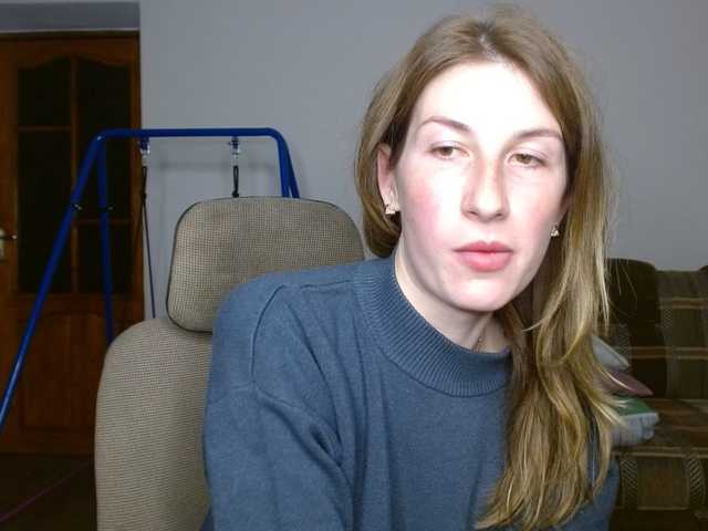 LunaVibe-V's BongaCams show and profile