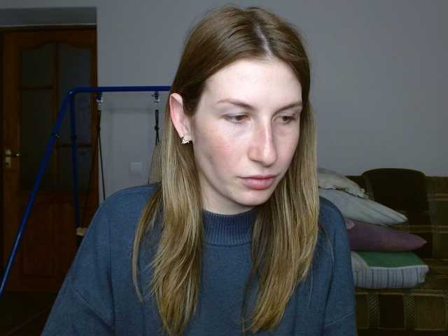 LunaVibe-V's BongaCams show and profile