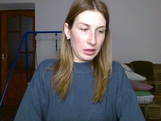 LunaVibe-V's BongaCams show and profile