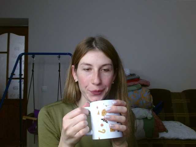 LunaVibe-V's BongaCams show and profile