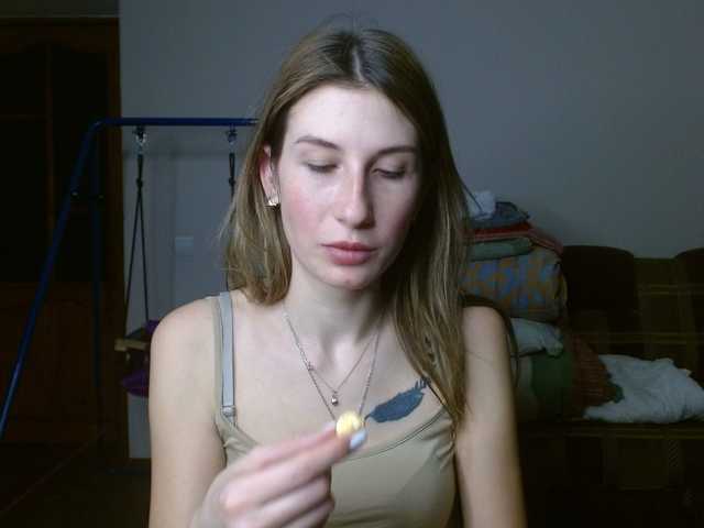 LunaVibe-V's BongaCams show and profile