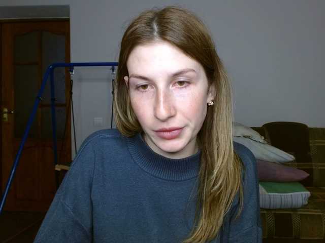 LunaVibe-V's BongaCams show and profile