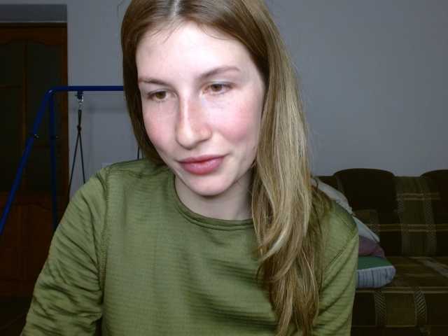 LunaVibe-V's BongaCams show and profile