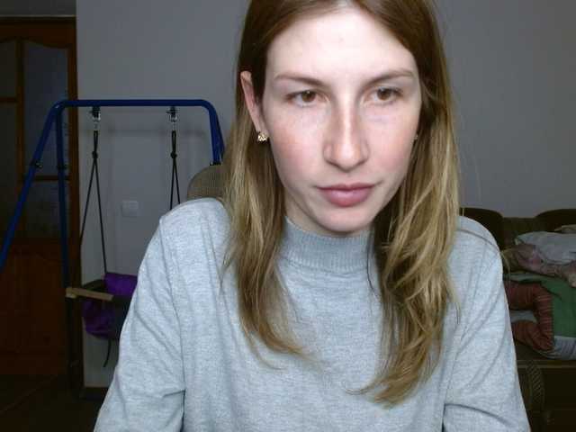 LunaVibe-V's BongaCams show and profile