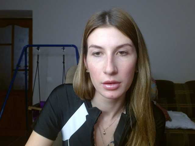 LunaVibe-V's BongaCams show and profile