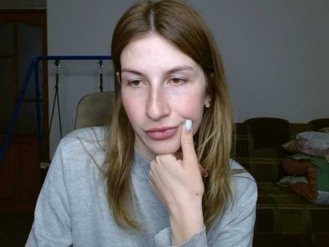 LunaVibe-V's BongaCams show and profile