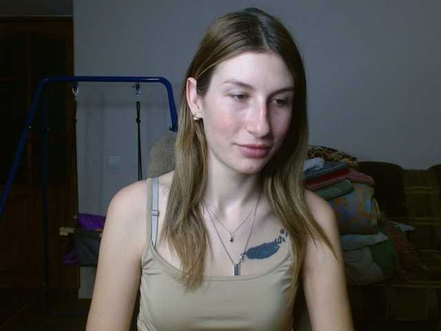 LunaVibe-V's BongaCams show and profile