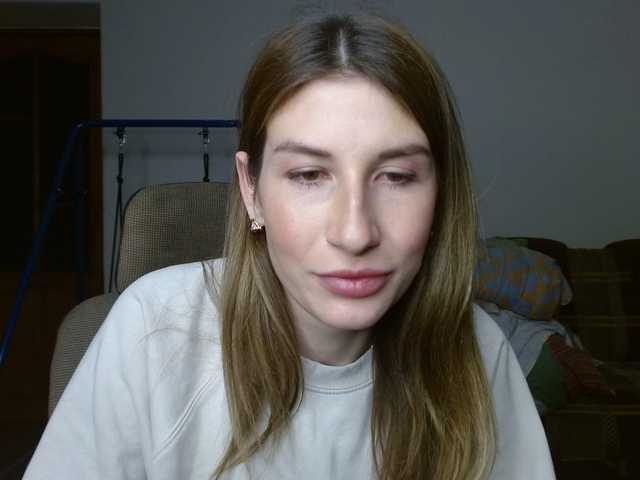 LunaVibe-V's BongaCams show and profile