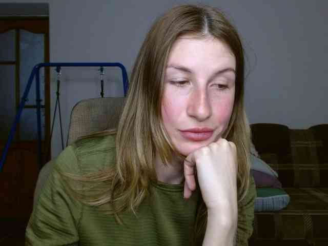 LunaVibe-V Live Webcam on BongaCams