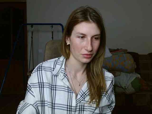 LunaVibe-V Live Webcam on BongaCams