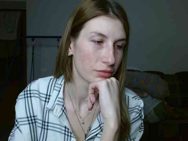 LunaVibe-V Live Webcam on BongaCams